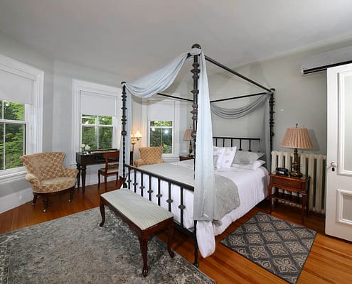Winter room at Summerside Inn Bed and Breakfast